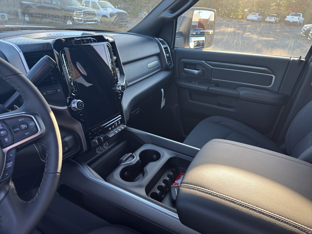 2026 RAM Ram 3500 RAM 3500 BIG HORN CREW CAB 4X4 8' BOX