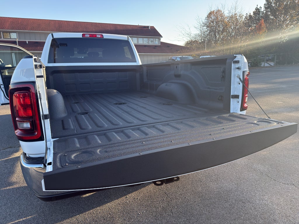 2026 RAM Ram 3500 RAM 3500 BIG HORN CREW CAB 4X4 8' BOX