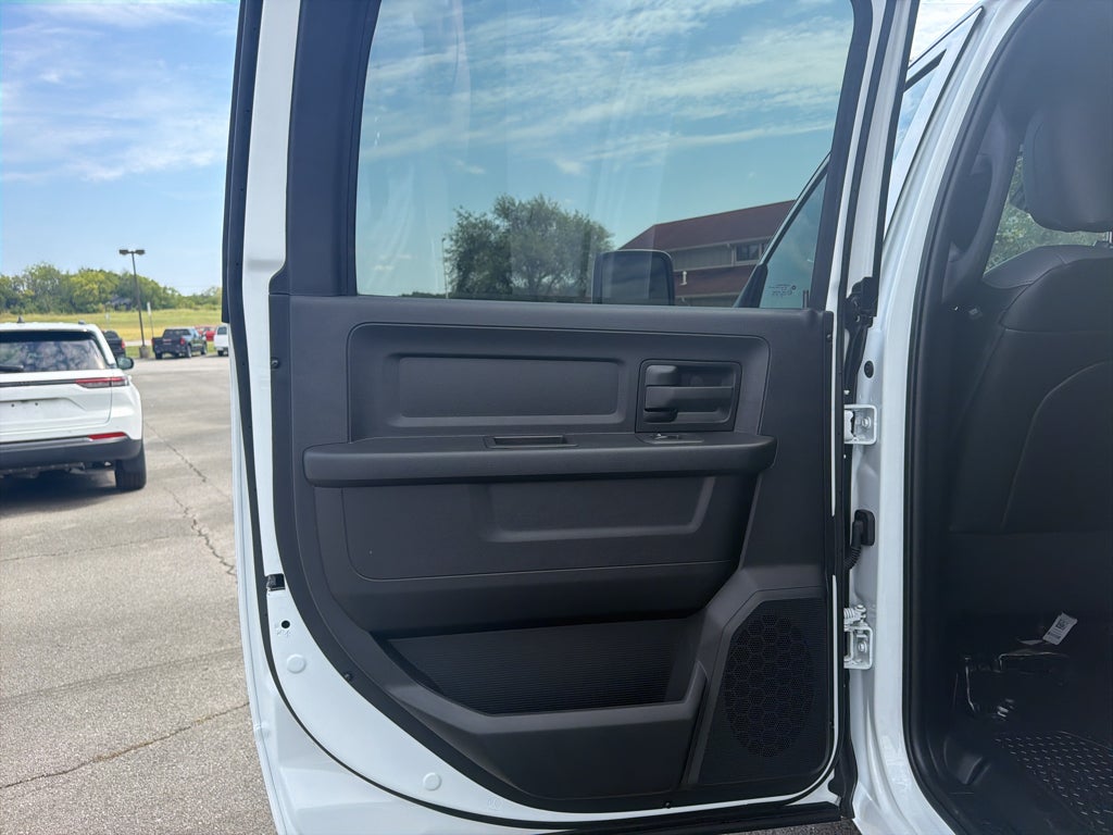 2027 RAM 2500 Tradesman