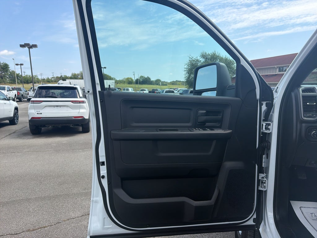 2027 RAM 2500 Tradesman