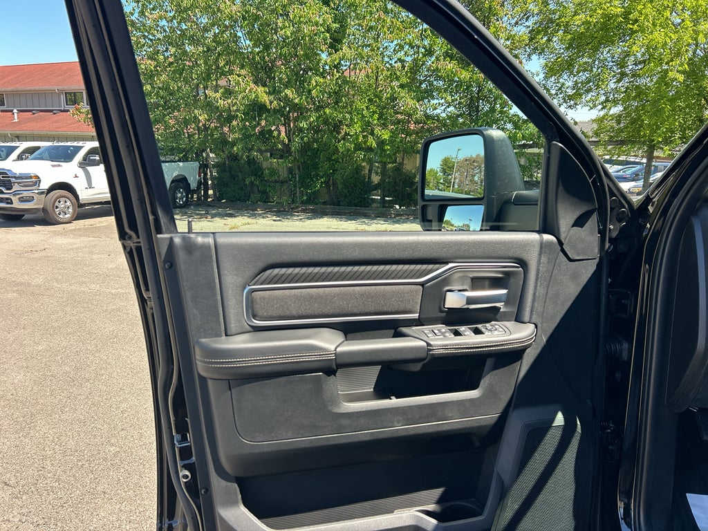 2026 RAM Ram 3500 RAM 3500 BIG HORN CREW CAB 4X4 8' BOX