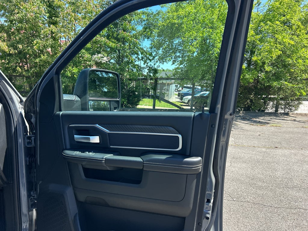 2026 RAM Ram 3500 RAM 3500 BIG HORN CREW CAB 4X4 8' BOX