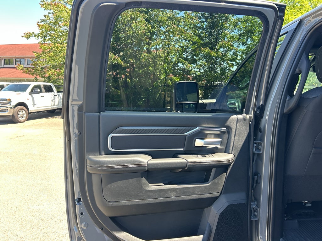 2026 RAM Ram 3500 RAM 3500 BIG HORN CREW CAB 4X4 8' BOX
