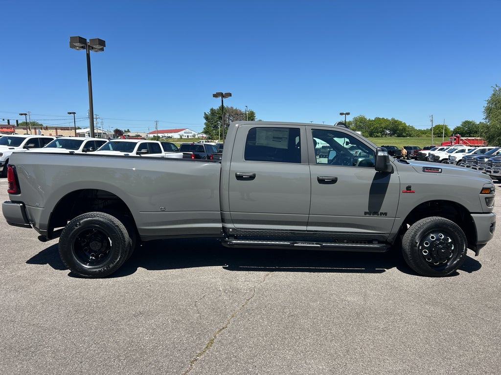 2026 RAM Ram 3500 RAM 3500 BIG HORN CREW CAB 4X4 8' BOX
