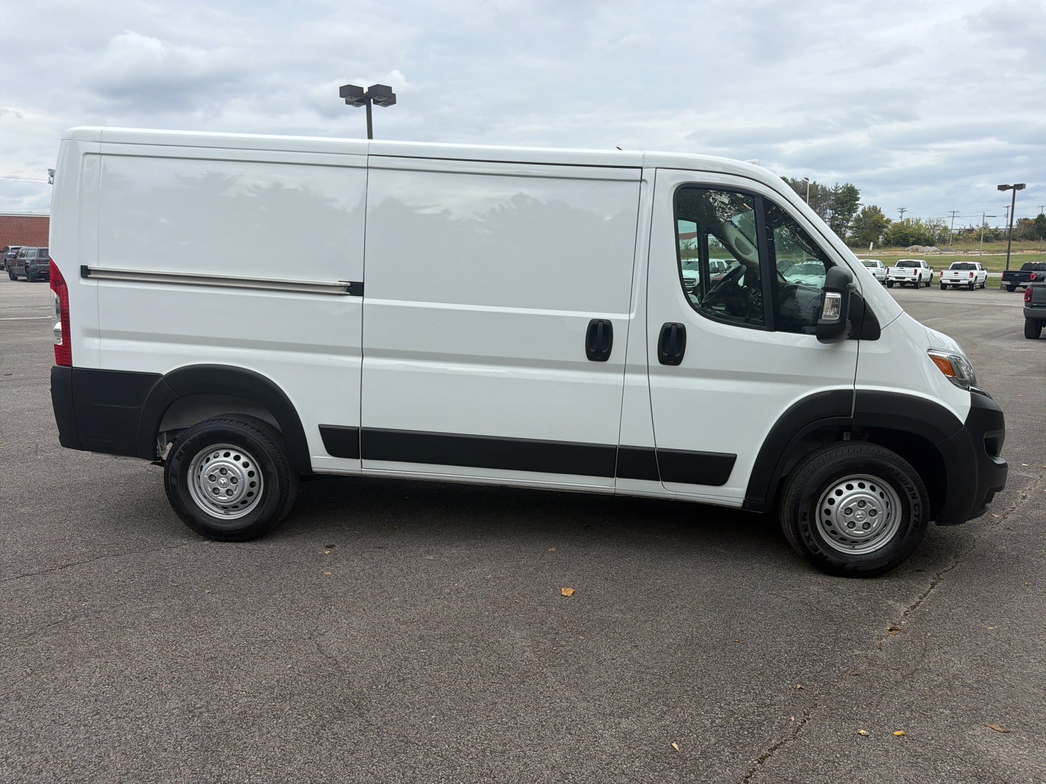 2025 RAM ProMaster 2500 Cargo Van Tradesman Low Roof 136' WB w/Pass Seat