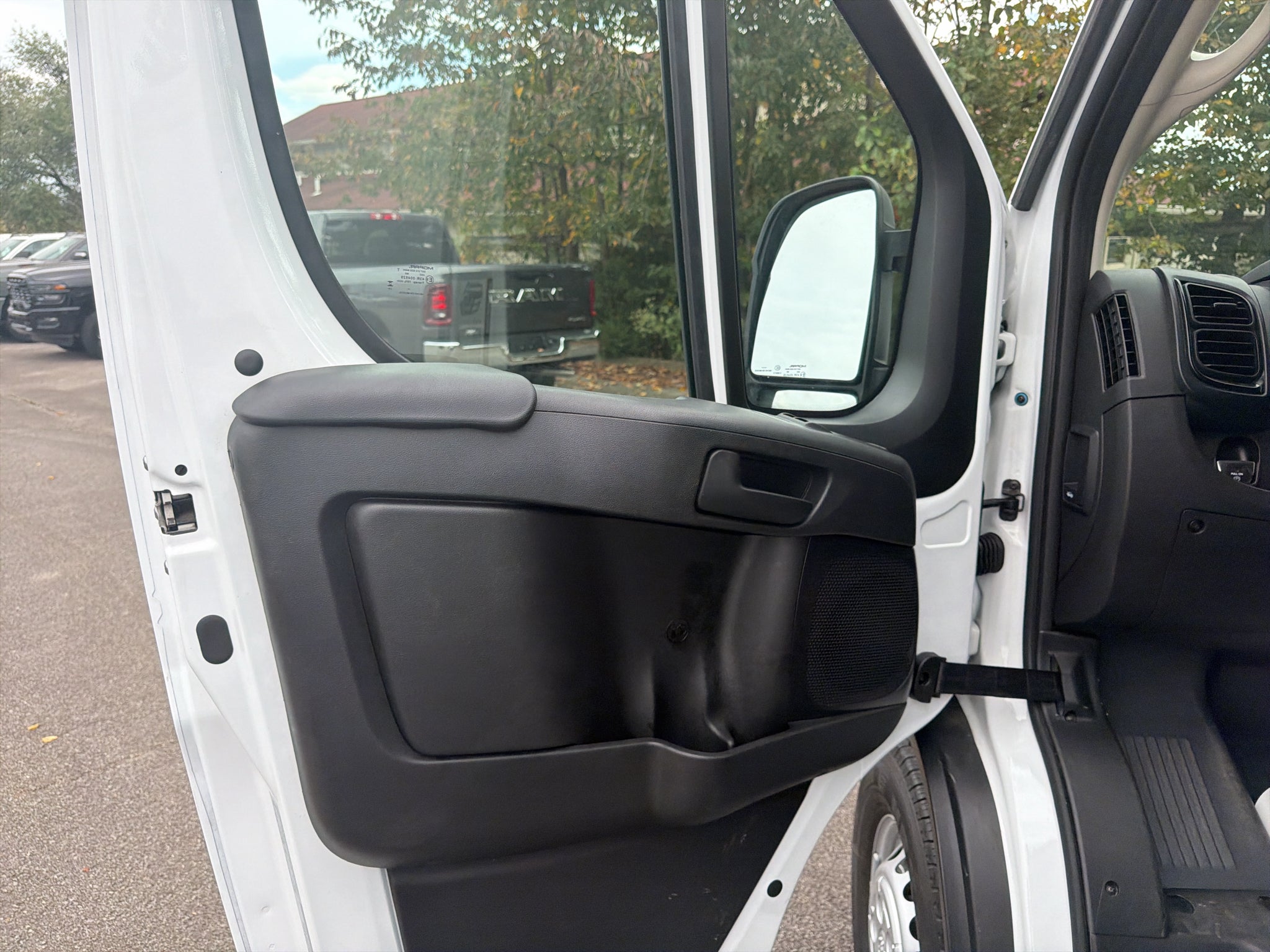 2025 RAM ProMaster 2500 Cargo Van Tradesman Low Roof 136' WB w/Pass Seat