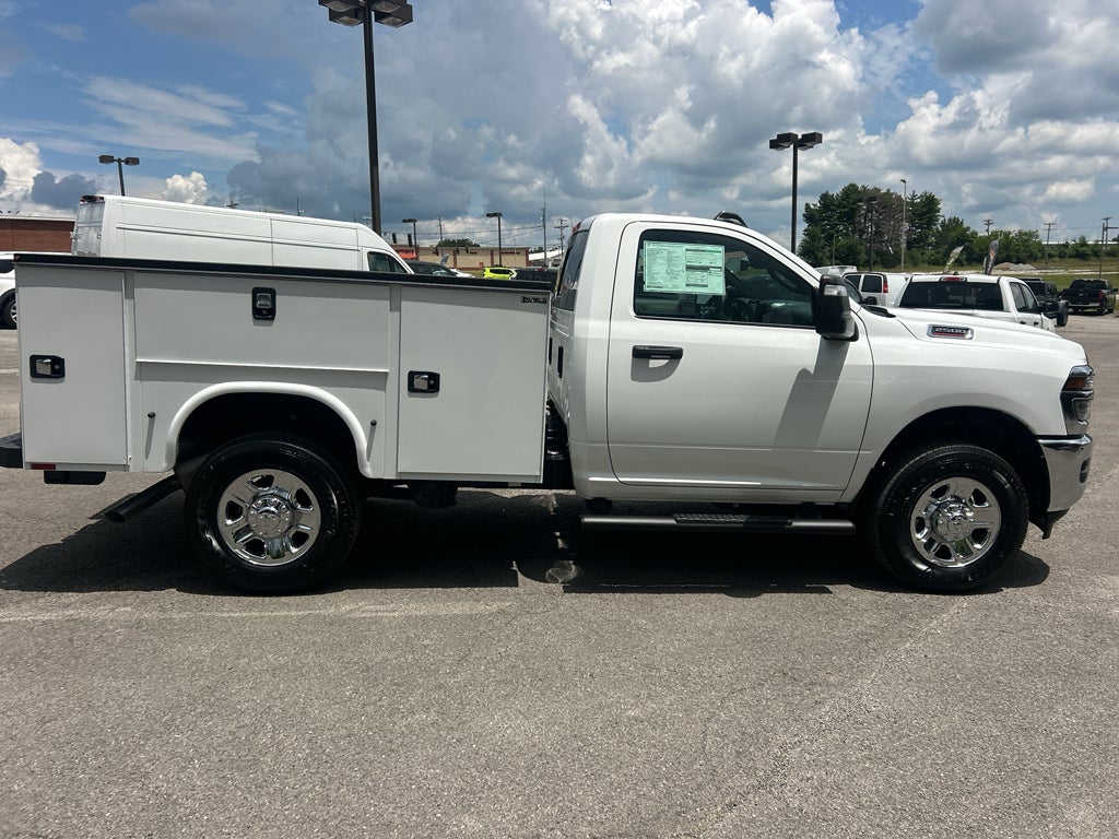 2025 RAM Ram 2500 RAM 2500 TRADESMAN REGULAR CAB 4X4 8' BOX