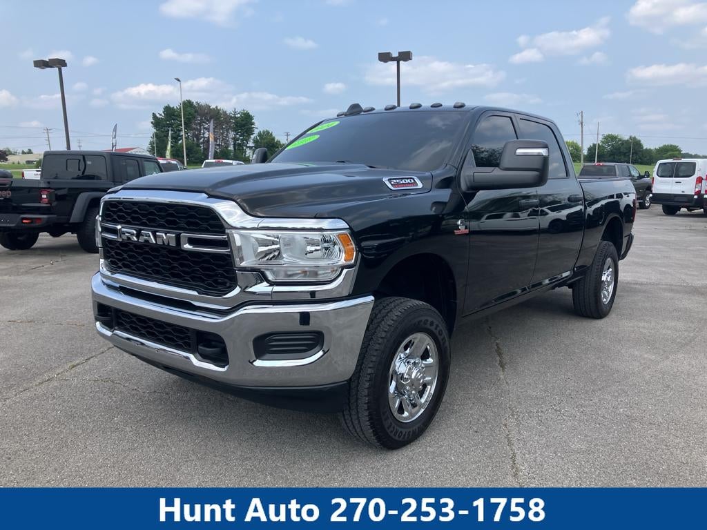 2024 RAM 2500 Tradesman Crew Cab 4x4 6'4' Box