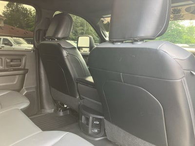 2024 RAM 2500 Tradesman Crew Cab 4x4 6'4' Box