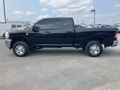 2024 RAM 2500 Tradesman Crew Cab 4x4 6'4' Box