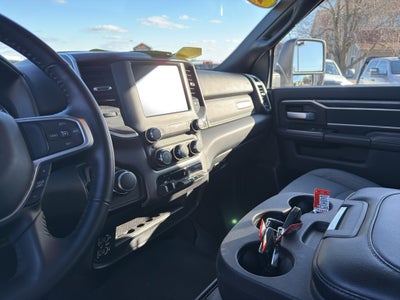 2024 RAM 2500 Big Horn Crew Cab 4x4 6'4' Box