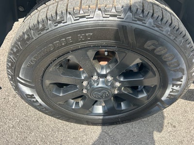 2022 RAM 2500 Laramie Crew Cab 4x4 6'4' Box