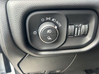 2022 RAM 2500 Laramie Crew Cab 4x4 6'4' Box