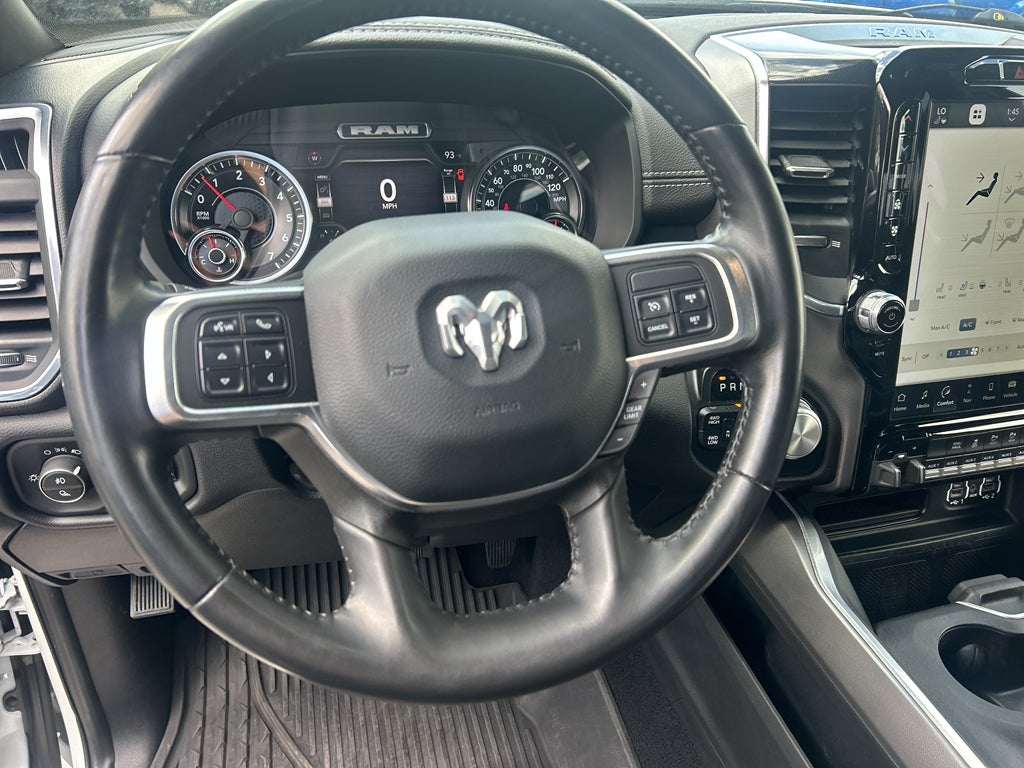 2022 RAM 2500 Laramie Crew Cab 4x4 6'4' Box