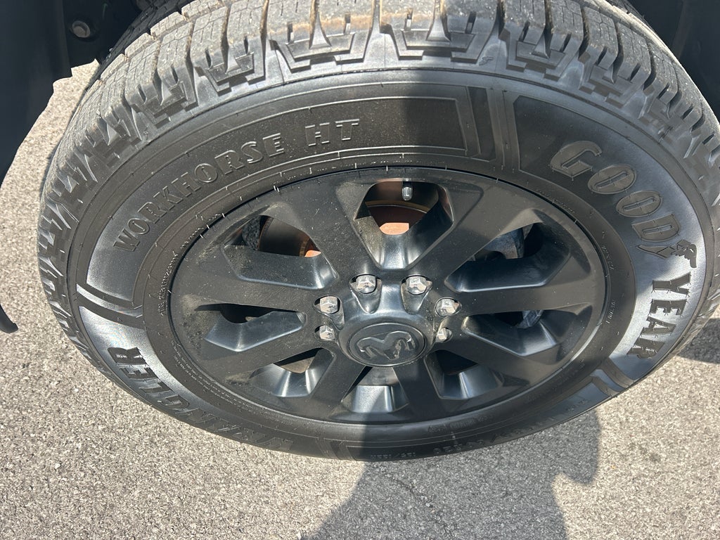 2022 RAM 2500 Laramie Crew Cab 4x4 6'4' Box