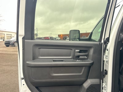 2024 RAM 3500 Chassis Tradesman/SLT/Laramie/Limited