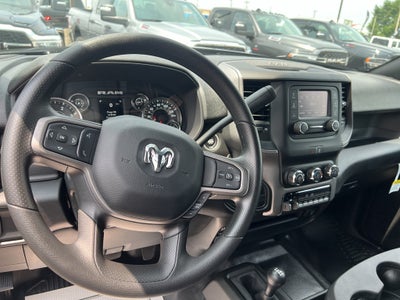 2024 RAM Ram 3500 Chassis Cab RAM 3500 TRADESMAN CREW CAB CHASSIS 4X4 60' CA