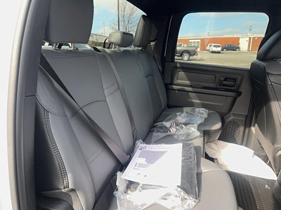 2024 RAM Ram 3500 Chassis Cab RAM 3500 TRADESMAN CREW CAB CHASSIS 4X4 60' CA