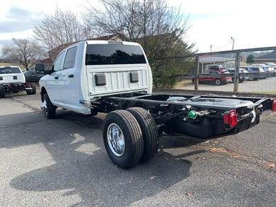 2024 RAM Ram 3500 Chassis Cab RAM 3500 TRADESMAN CREW CAB CHASSIS 4X4 60' CA