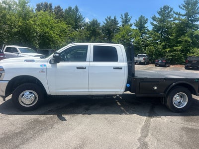 2026 RAM Ram 3500 Chassis Cab RAM 3500 TRADESMAN CREW CAB CHASSIS 4X4 60' CA