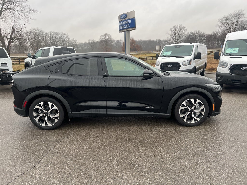 2025 Ford Mustang Mach-E Select