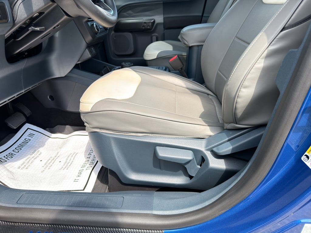 2024 Ford Maverick XL