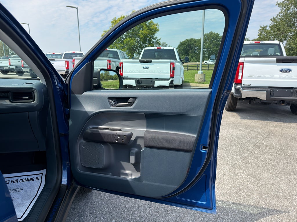 2024 Ford Maverick XL