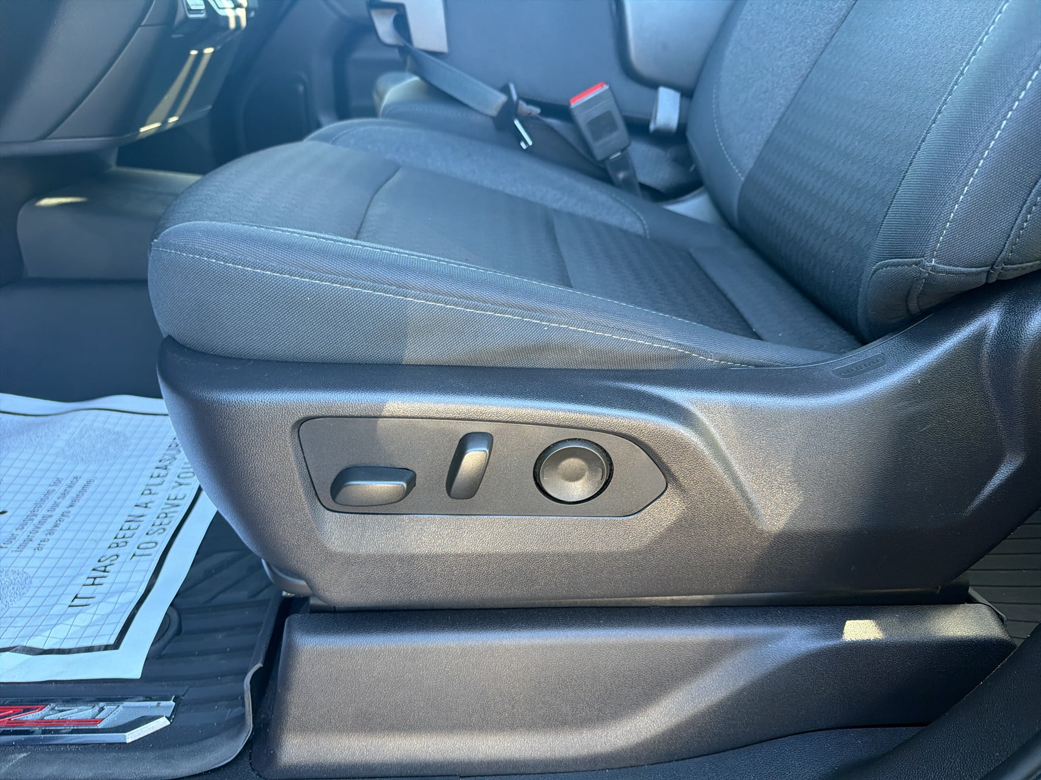 2024 Chevrolet Silverado 1500 4WD Crew Cab Short Bed Custom Trail Boss