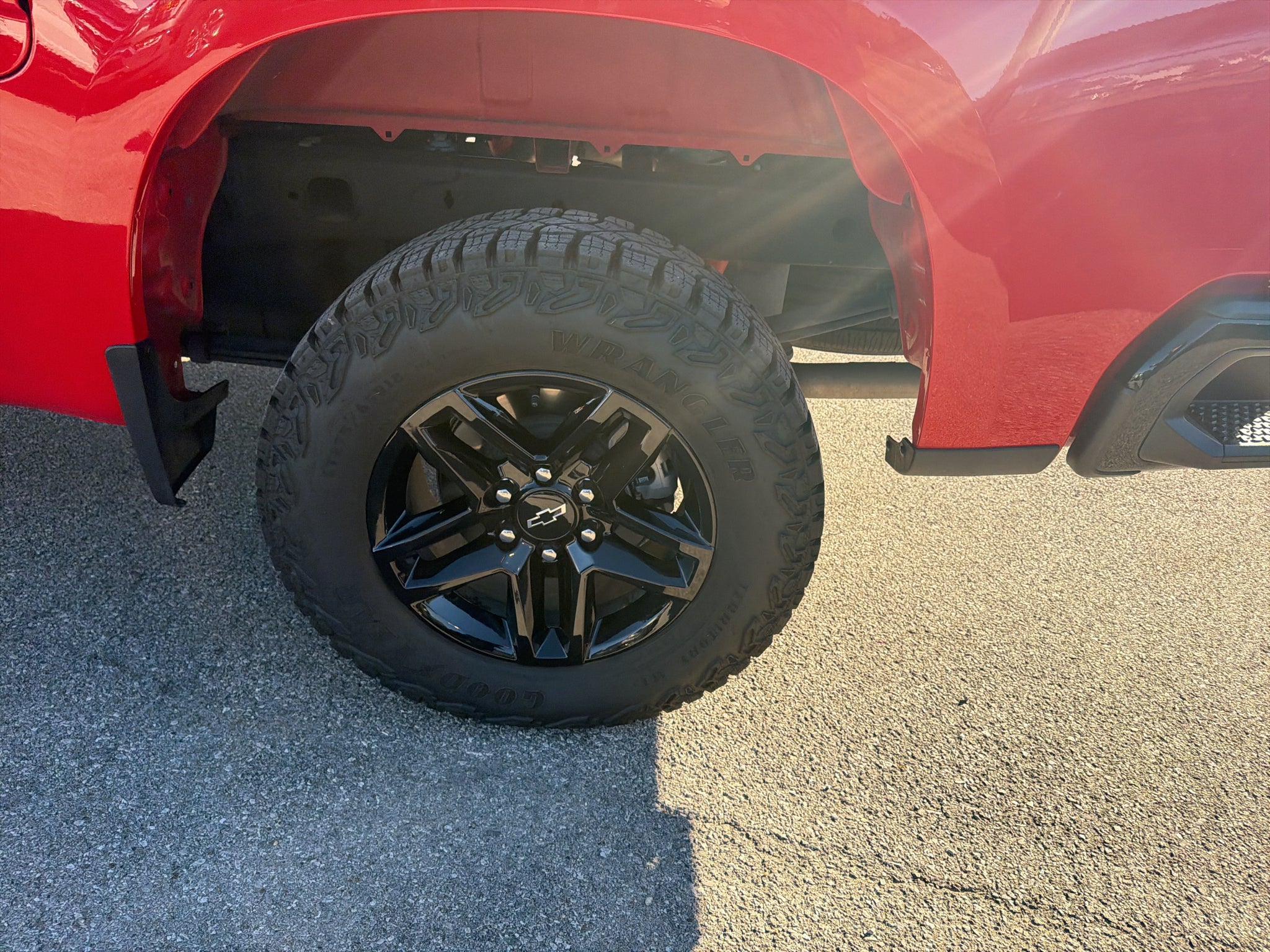 2024 Chevrolet Silverado 1500 4WD Crew Cab Short Bed Custom Trail Boss