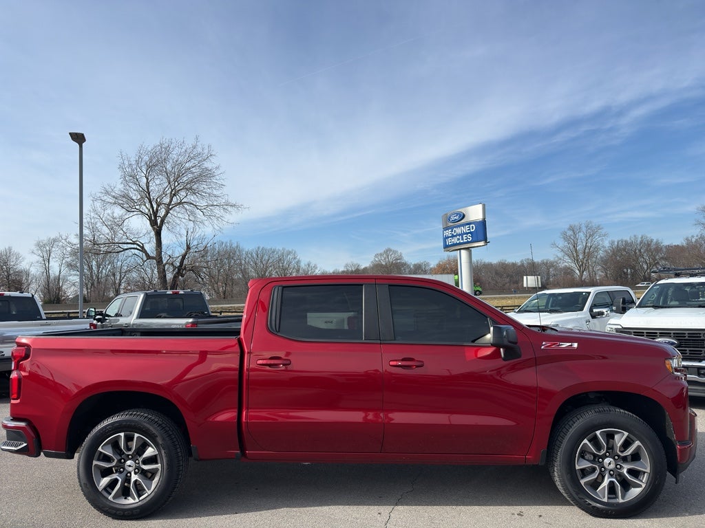 2021 Chevrolet Silverado 1500 4WD Crew Cab Short Bed RST