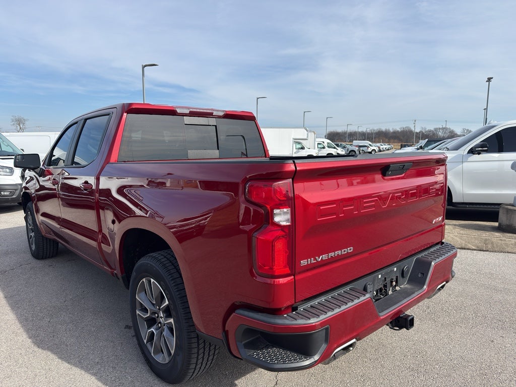2021 Chevrolet Silverado 1500 4WD Crew Cab Short Bed RST