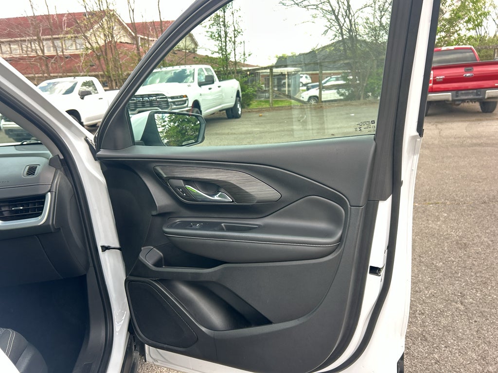 2023 GMC Terrain FWD SLE