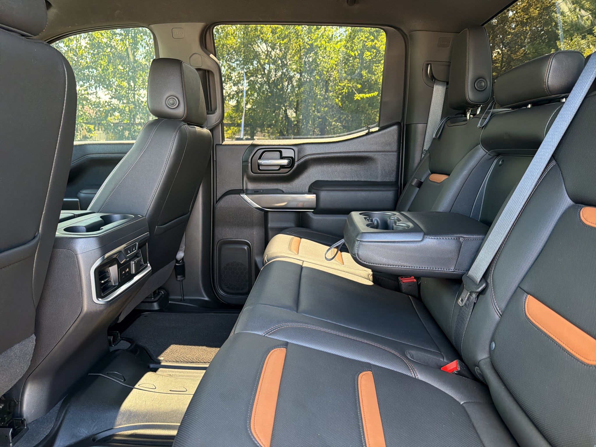 2021 GMC Sierra 1500 4WD Crew Cab Short Box AT4