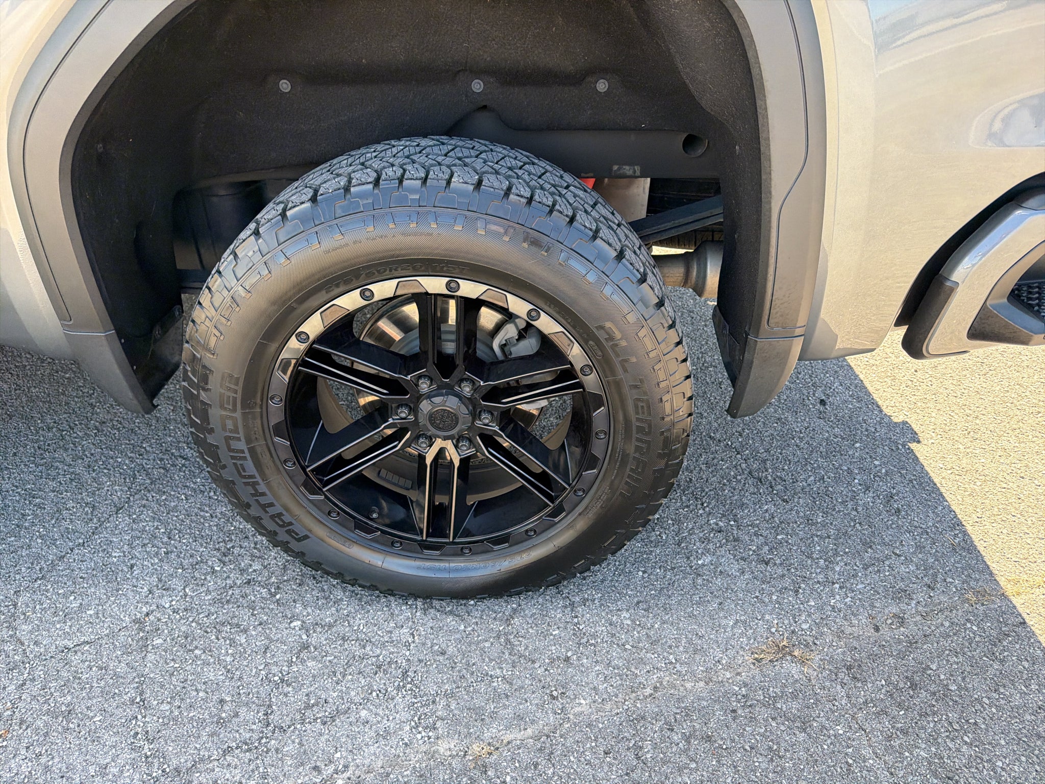 2021 GMC Sierra 1500 4WD Crew Cab Short Box AT4