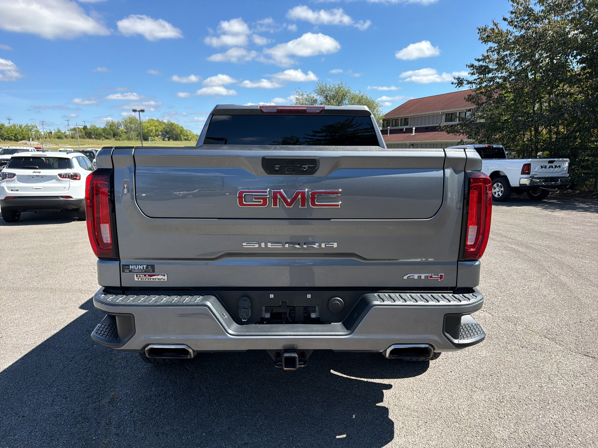 2021 GMC Sierra 1500 4WD Crew Cab Short Box AT4