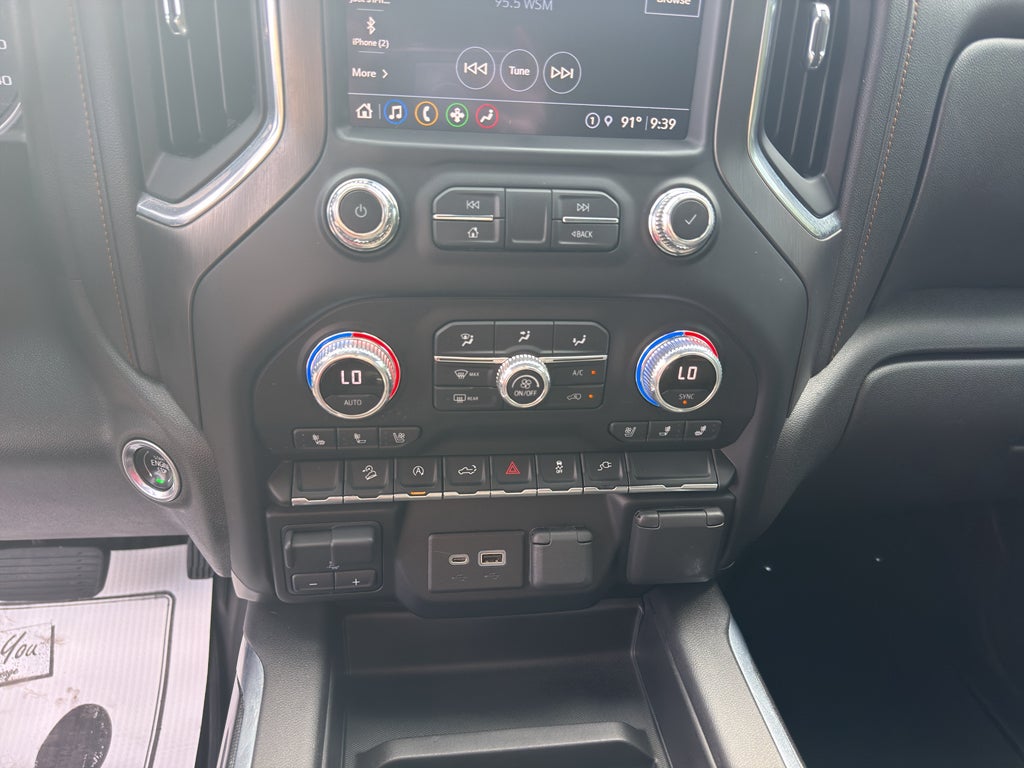 2021 GMC Sierra 1500 4WD Crew Cab Short Box AT4