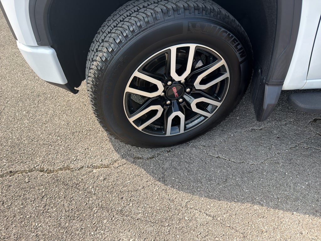 2021 GMC Sierra 1500 4WD Crew Cab Short Box AT4