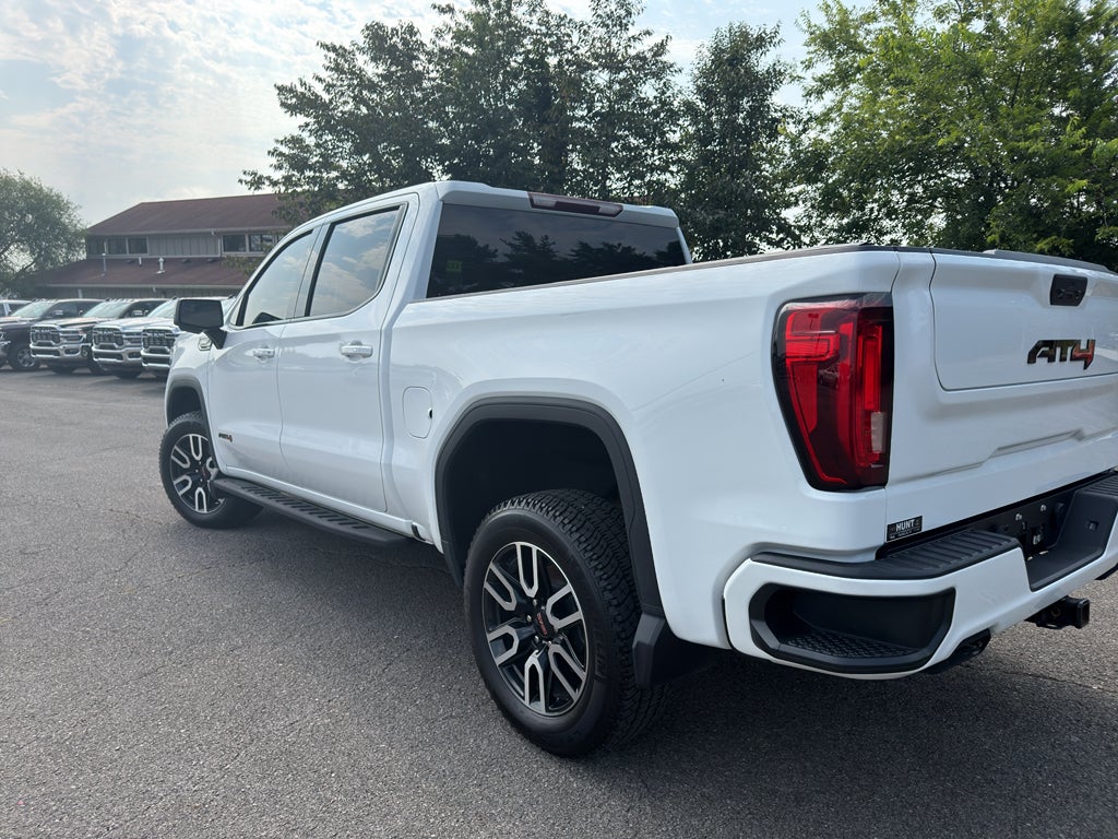 2021 GMC Sierra 1500 4WD Crew Cab Short Box AT4