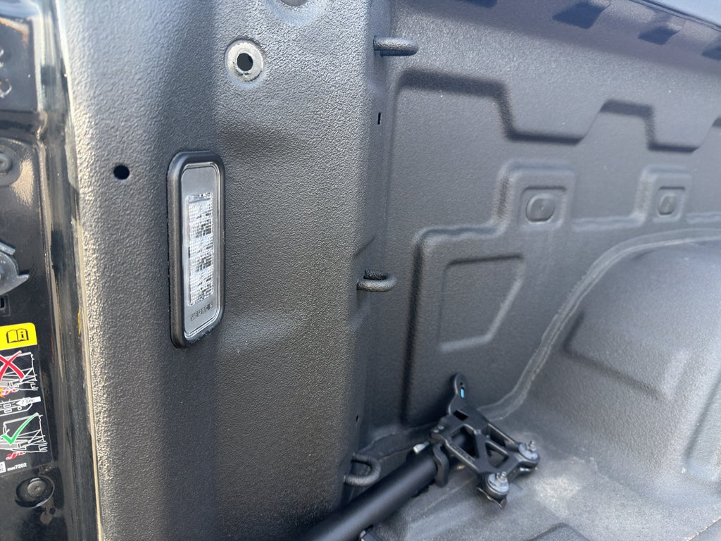 2025 GMC Sierra 1500 4WD Crew Cab Short Box Denali