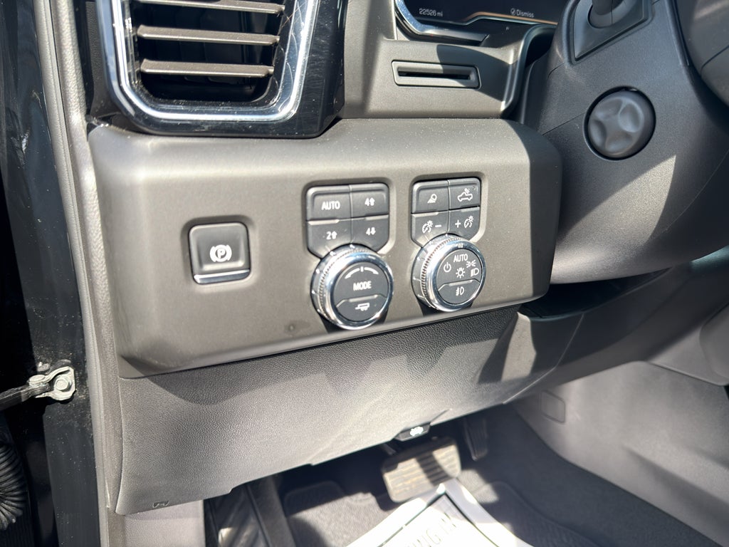 2025 GMC Sierra 1500 4WD Crew Cab Short Box Denali