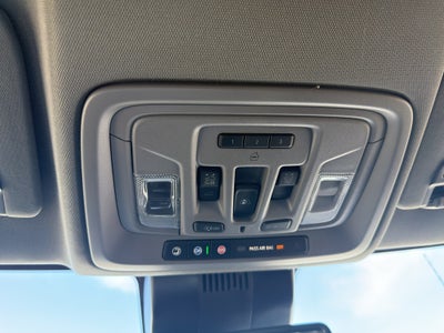 2025 GMC Sierra 1500 4WD Crew Cab Short Box Denali
