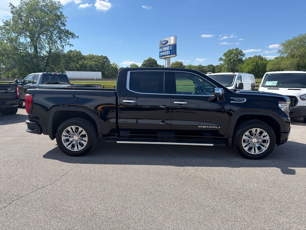 2025 GMC Sierra 1500 4WD Crew Cab Short Box Denali