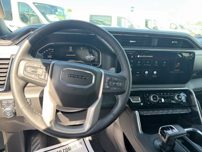 2025 GMC Sierra 1500 4WD Crew Cab Short Box Denali