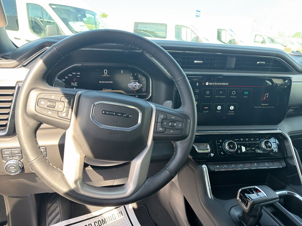 2025 GMC Sierra 1500 4WD Crew Cab Short Box Denali