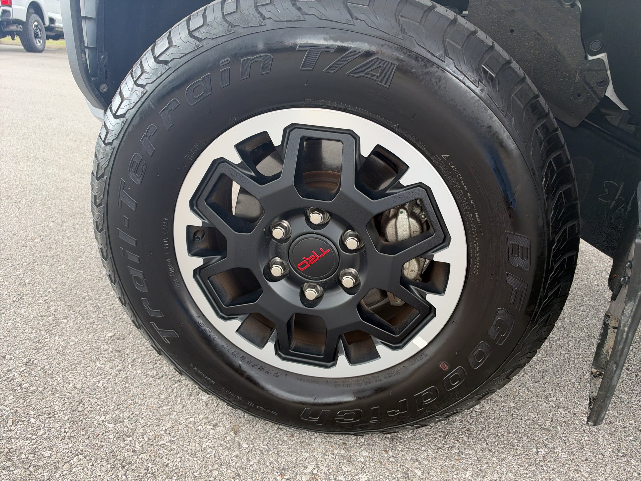 2024 Toyota Tacoma TRD Off Road