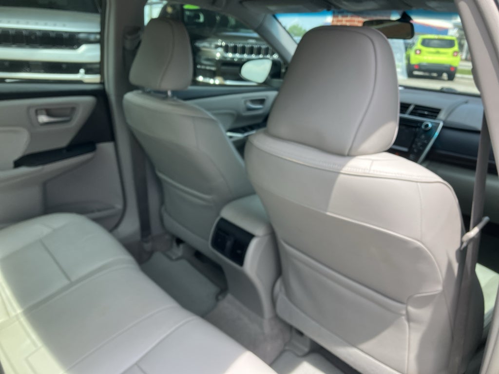 2016 Toyota Camry XLE
