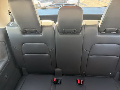 2024 Nissan Pathfinder SL FWD