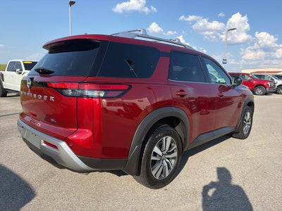2024 Nissan Pathfinder SL FWD