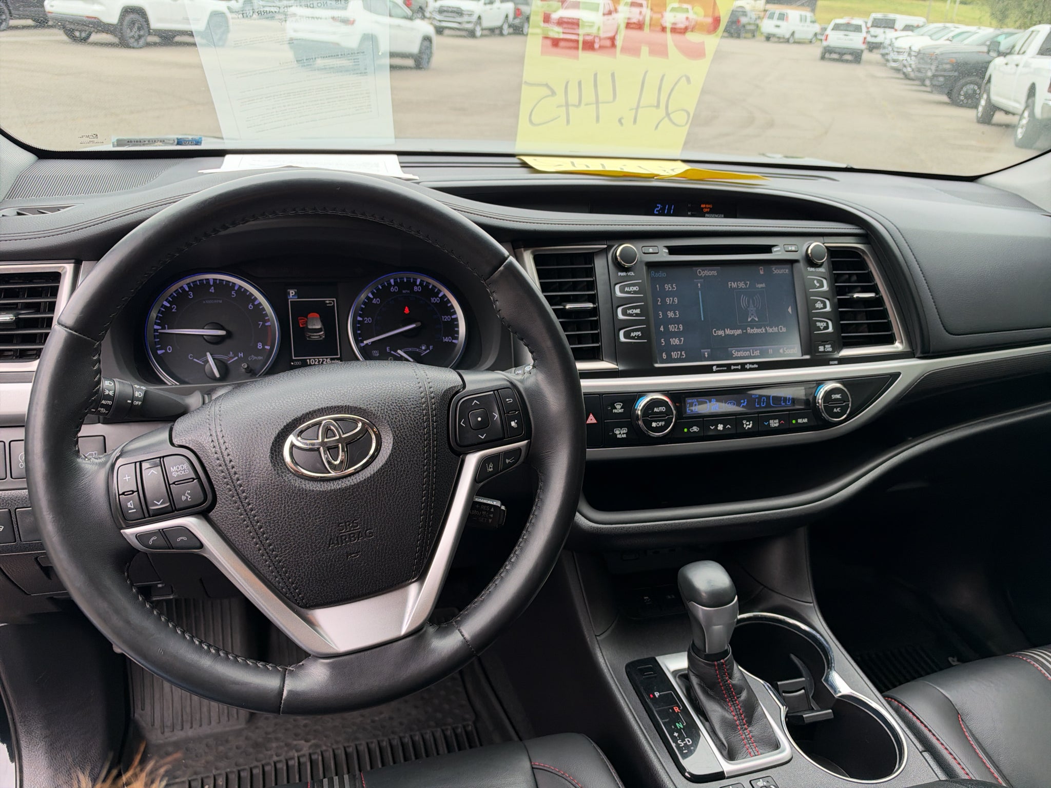 2019 Toyota Highlander SE