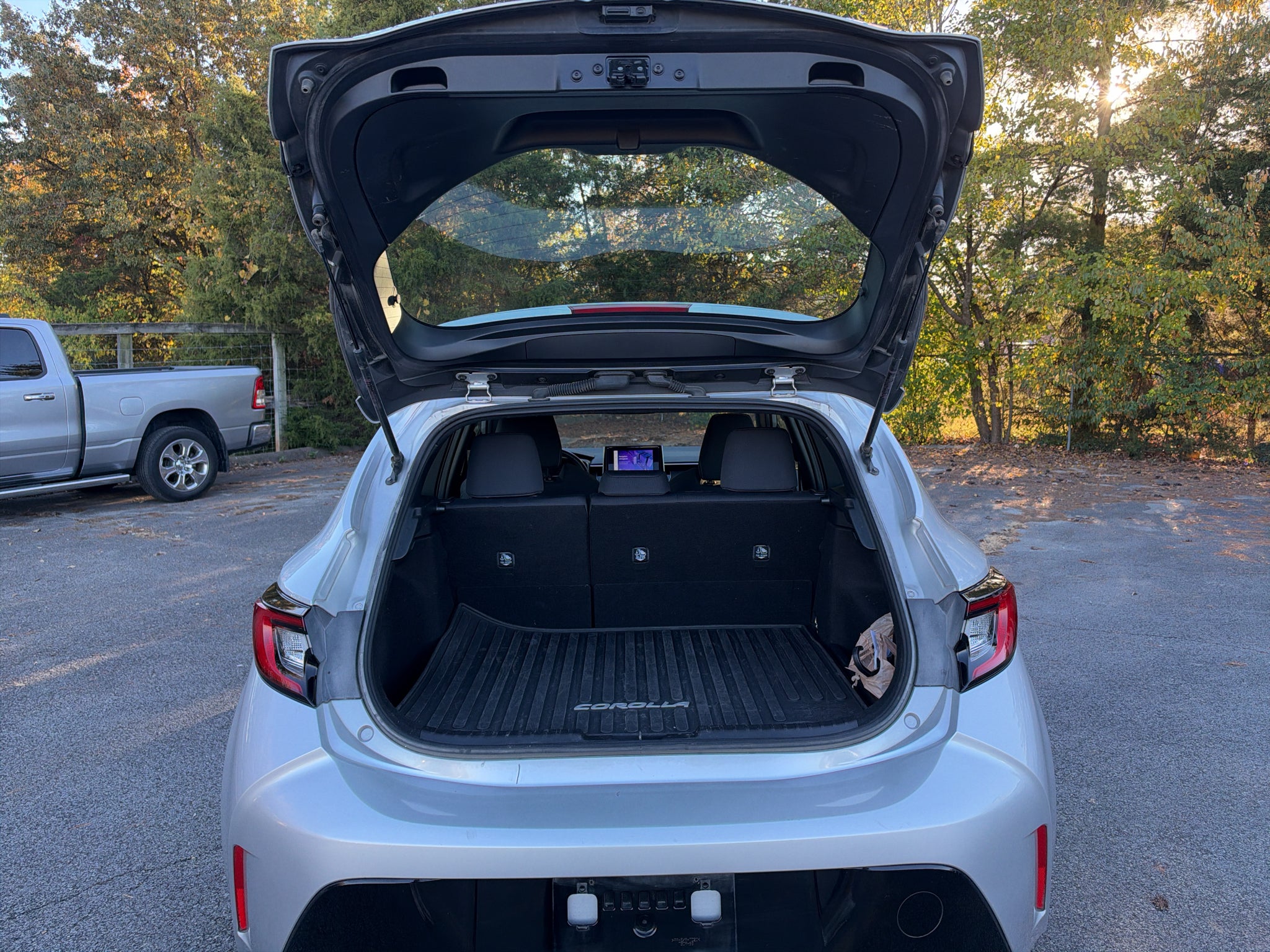 2023 Toyota Corolla Hatchback SE